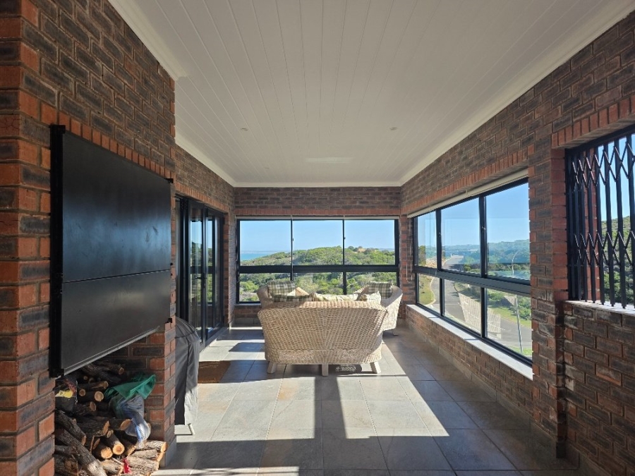4 Bedroom Property for Sale in Dana Bay Western Cape